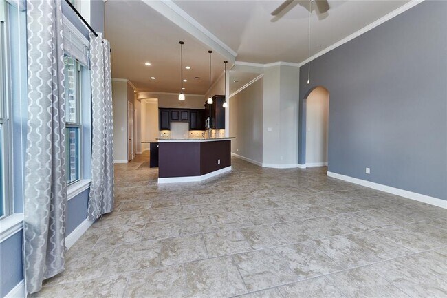 Building Photo - 21718 Avalon Queen Dr