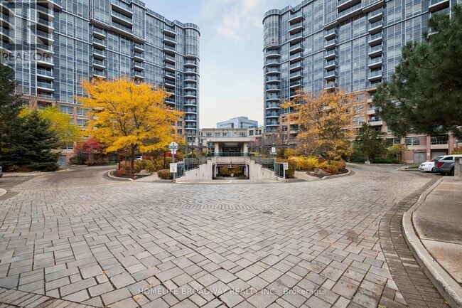 Building Photo - 23 Cox Blvd