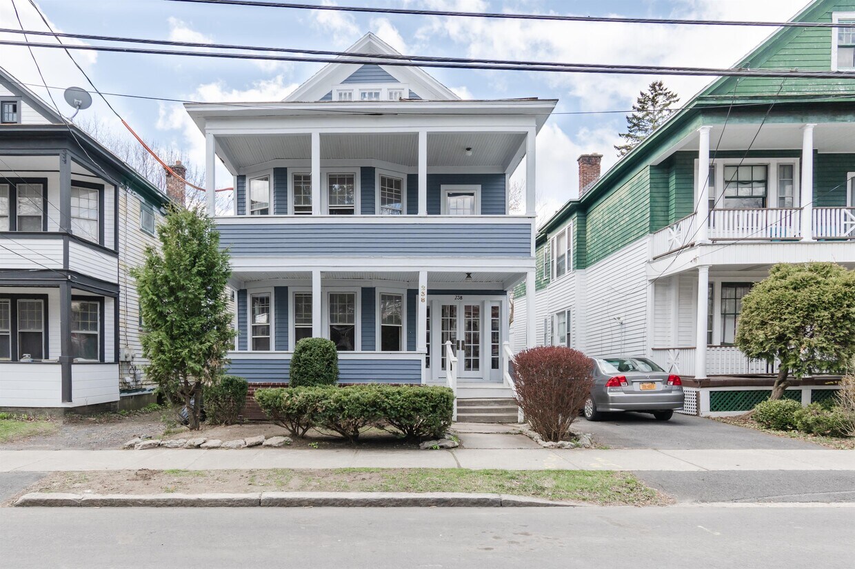 238 Morris St, Albany, NY 12208 Townhome Rentals in Albany NY