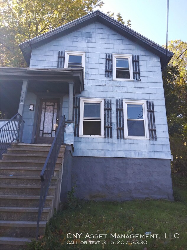 Primary Photo - 3 Bedroom/2 Bath Single family House For Rent