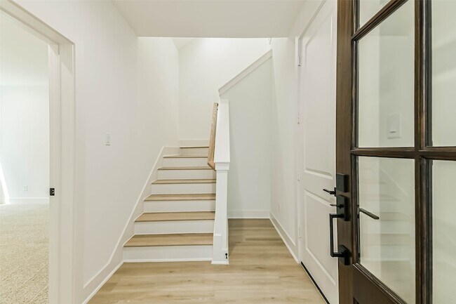 Foto del edificio - 5703 Balbo St