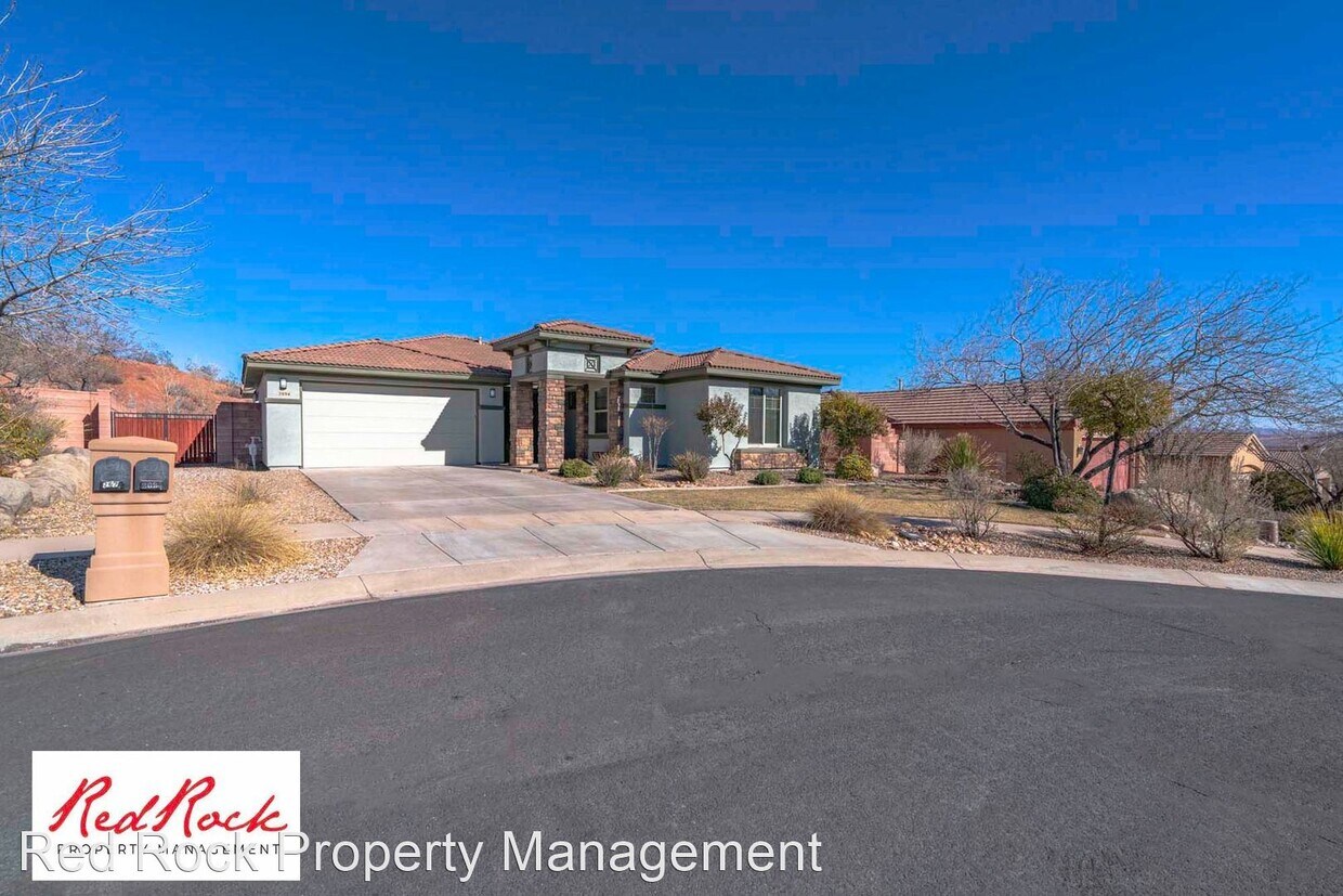 Primary Photo - 3 br, 2 bath House - 2094 N Red Mountain Road