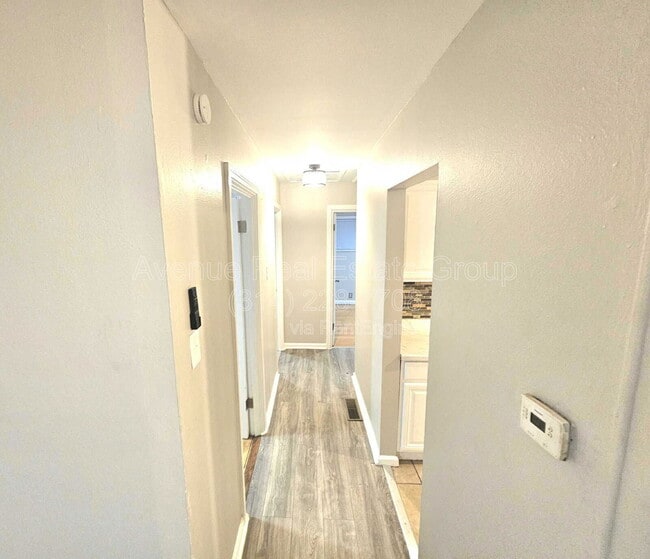 Building Photo - 241 Grampian Rd