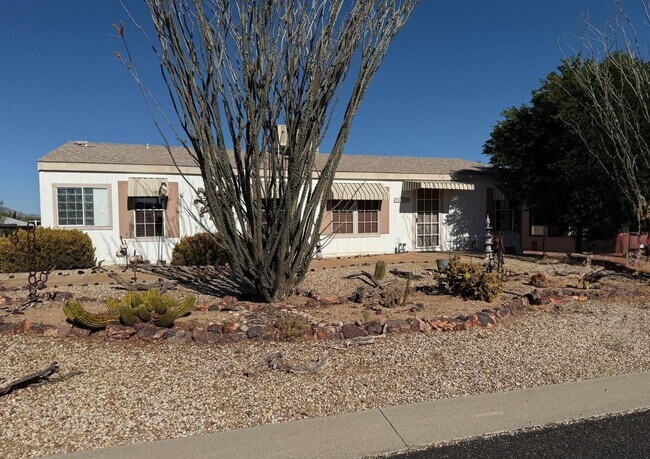Foto del edificio - 30909 Fort Apache Dr