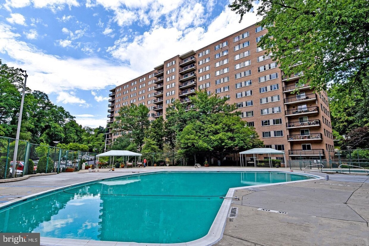 1900 Lyttonsville Rd Unit 616, Silver Spring, MD 20910 Apartment for