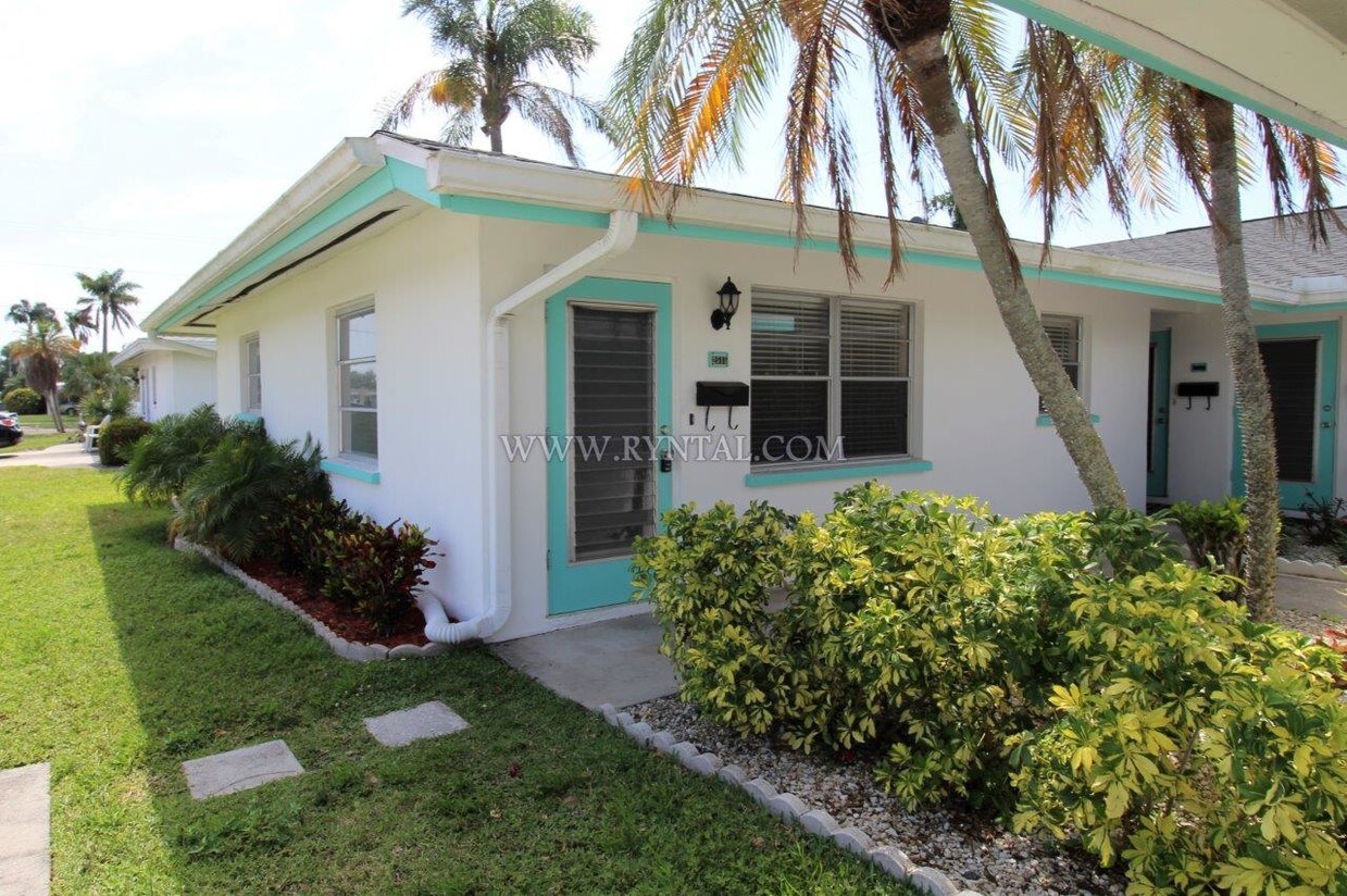 2515 Terry Ln, Sarasota, FL 34231 Condo for Rent in Sarasota, FL