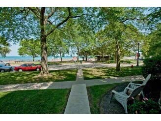 Beach - 524-528 Sheridan Sq