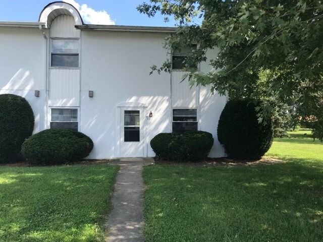 Martinique Apartments - 1451 W McKay Rd