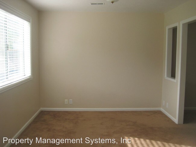 Foto del edificio - 7831 Chadbourne Dr