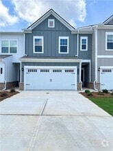 Building Photo - 1138 Chastain Dr