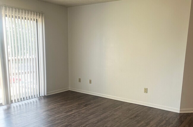 Sala de estar - Crescent Park Apartments