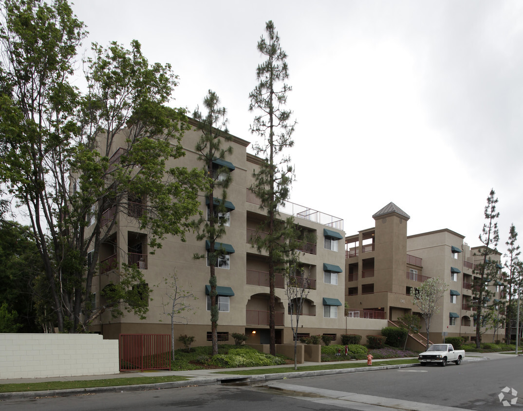 Building Photo - Chestnut Place Senior Apartments