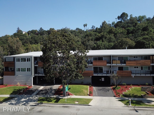 Building Photo - 265 Monterey Rd