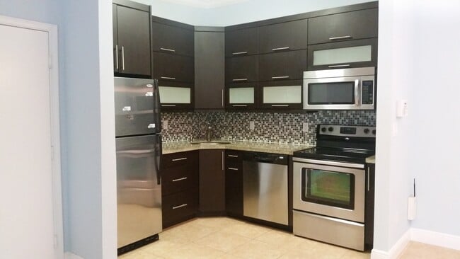 Photo - 9755 W McNab Rd Townhome