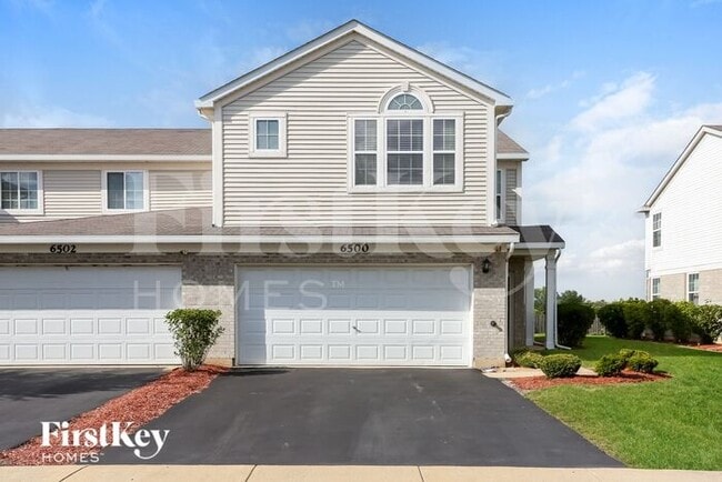 Building Photo - 6500 Gray Hawk Dr