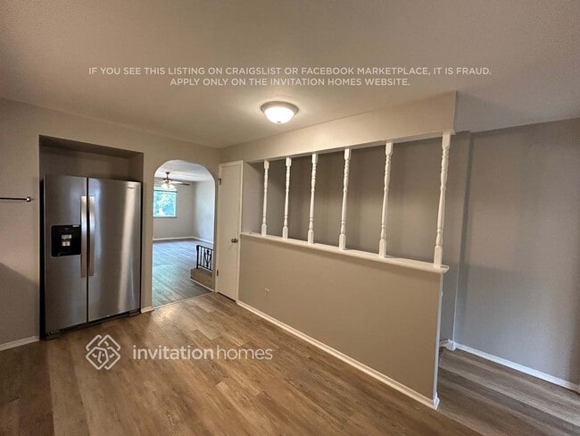 Building Photo - 8866 W Asbury Dr