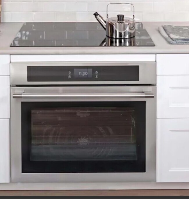 New Kitchen Appliances - 31 Justin Rd