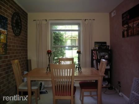 Foto del edificio - 5964 Westchester Park Dr