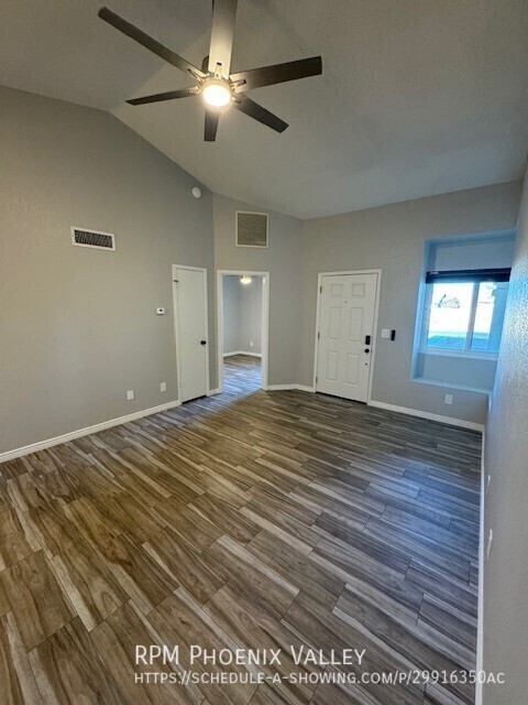 Foto del edificio - Updated 2 bed / 2 bath Townhome in Mesa wi...