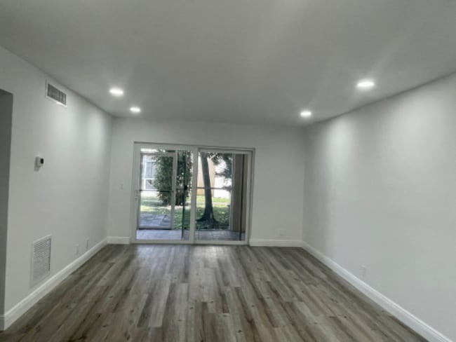 Photo - 630 NW 13th St Apartment