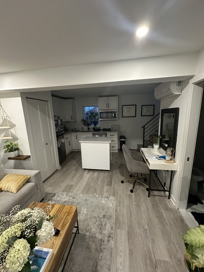 Building Photo - 5141 19th Rd N