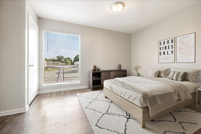 Building Photo - Macon Crossing Apartments