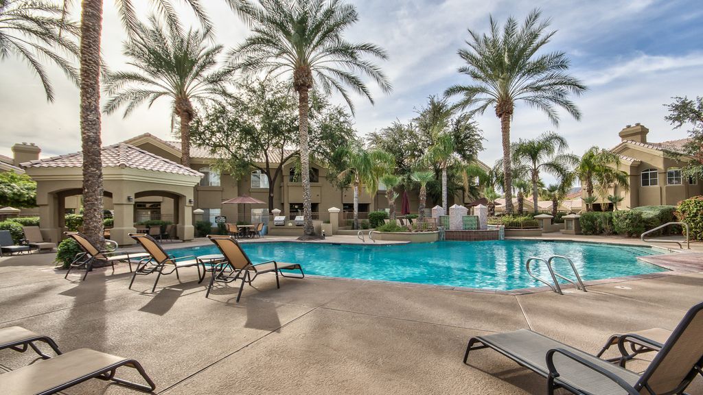 Foto principal - 5335 E Shea Blvd