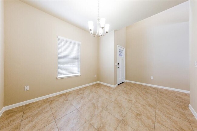 Foto del edificio - 7217 Branrust Dr