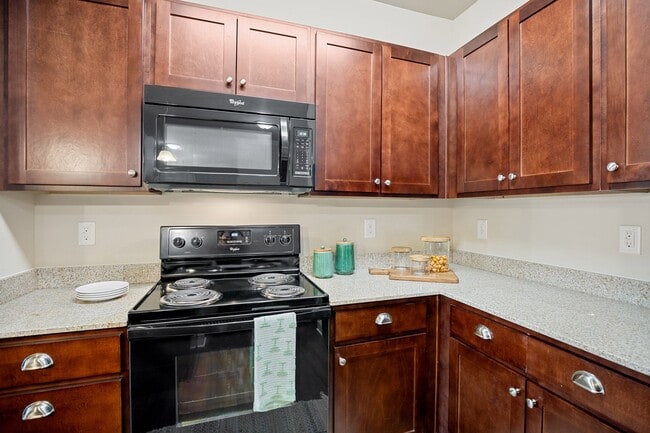 Building Photo - Amelia Station