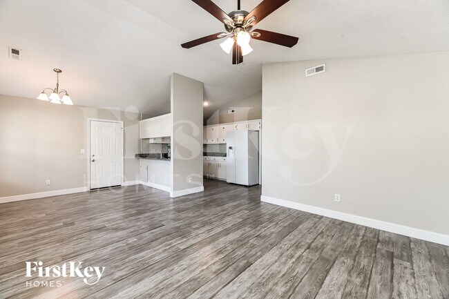 Foto del edificio - 118 Wilton St