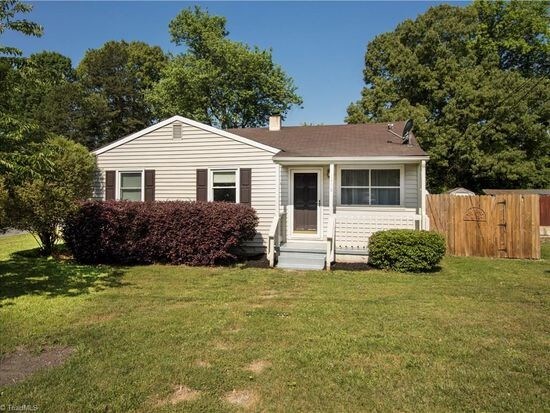 Primary Photo - 1408 Clegg St