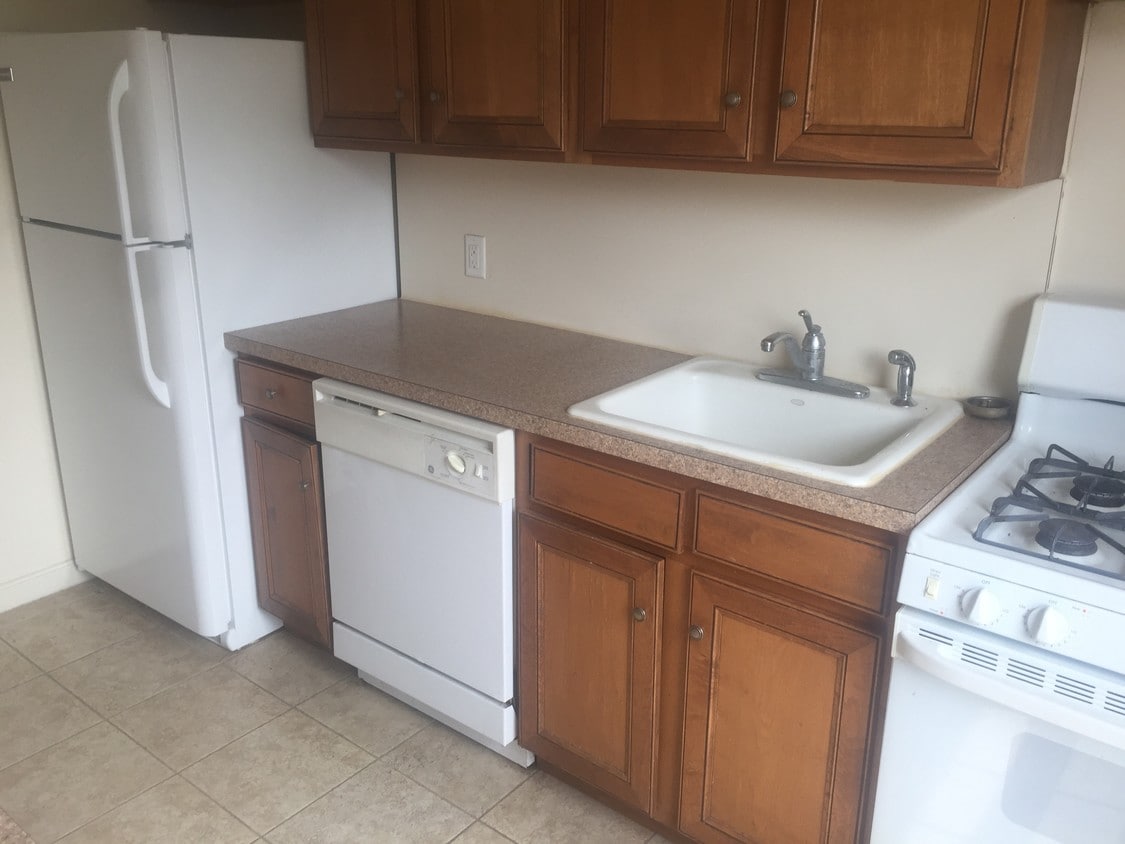 Kitchen With Certified Appliances - 190 Millburn Ave