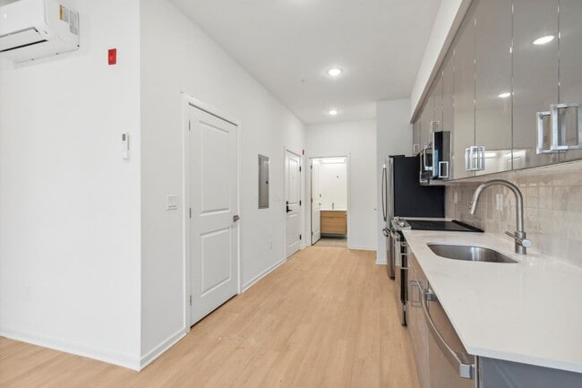 Photo - 245 N 12th St Apartment