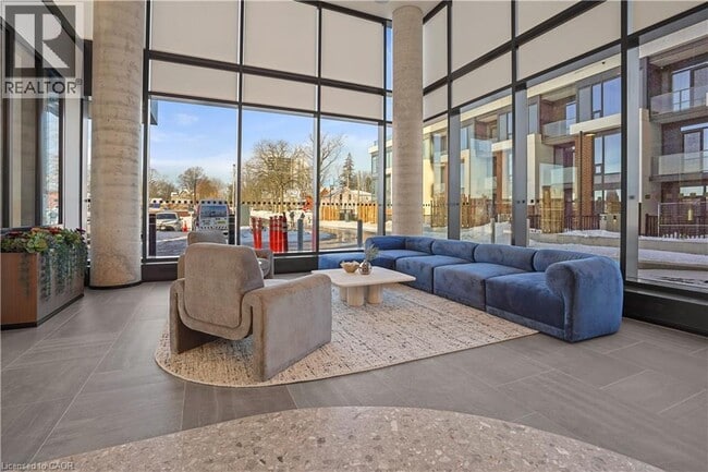 Photo du bâtiment - 25 Wellington St S