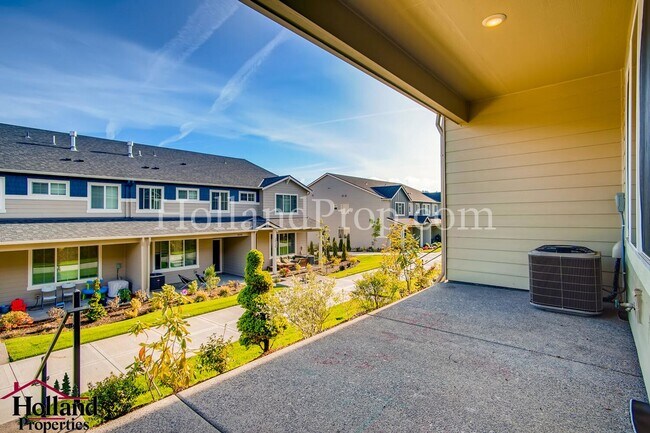 Foto del edificio - Fantastic North Bethany Townhouse!