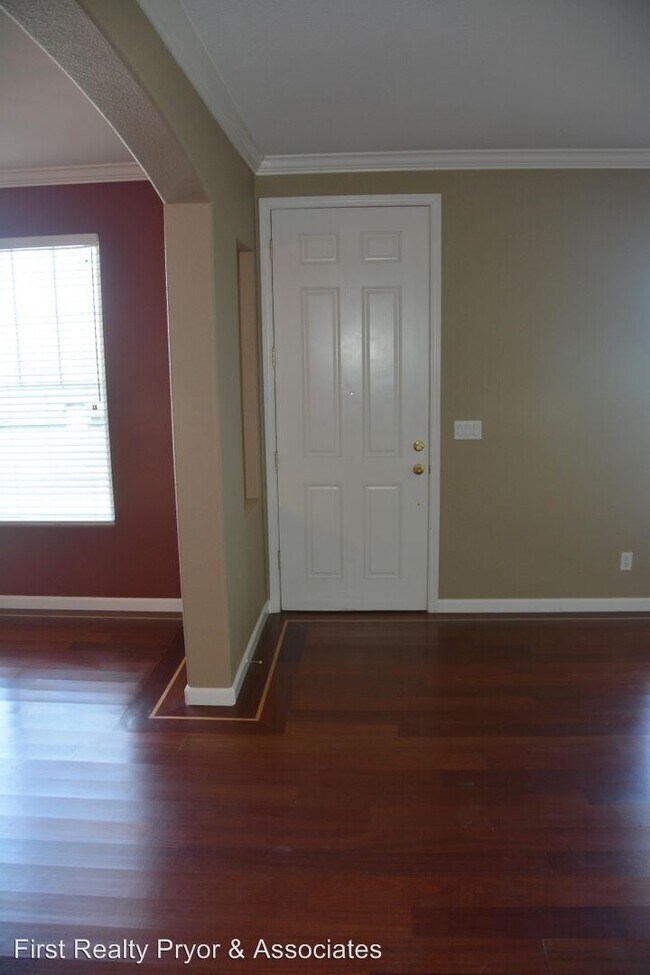 Building Photo - 4 br, 2 bath House - 202 Rangewood Drive