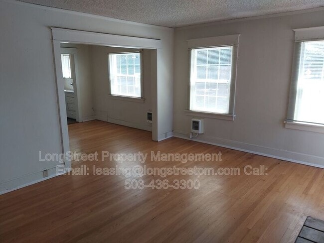 Building Photo - 205 NW Kings Blvd