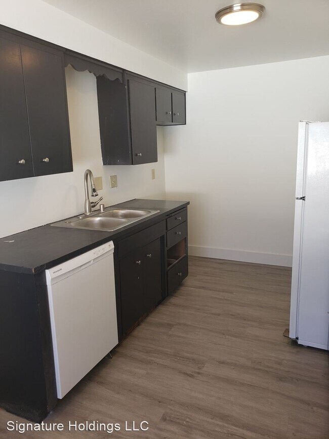 Foto del edificio - 6129 N Standard St