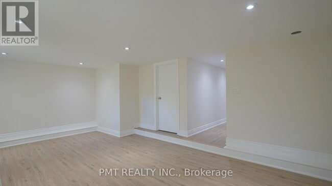 Building Photo - 881 Coxwell Ave
