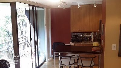 Building Photo - 2600 N Hampden Ct