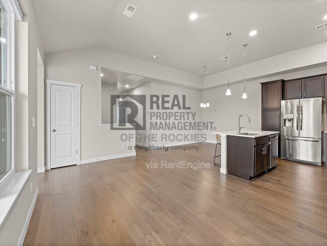 Foto del edificio - 4115 N Park Dr