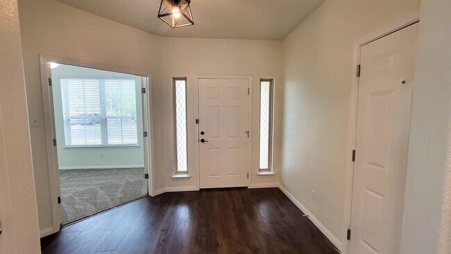 Foto del edificio - 1408 Twin Cove