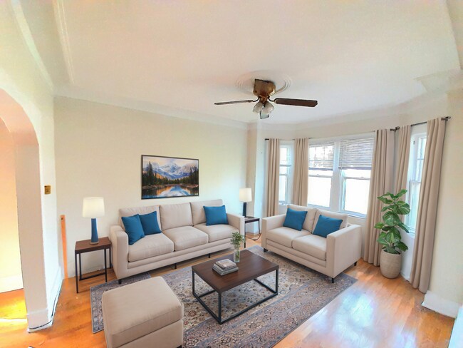 Foto del edificio - 981 Beaconsfield Ave