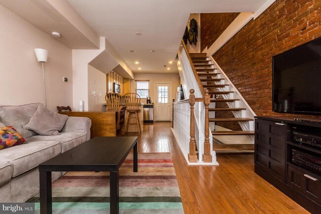 Foto del edificio - 1737 Webster St