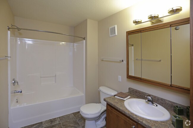 Wolf Creek Apartments Fargo Nd Apartments Com