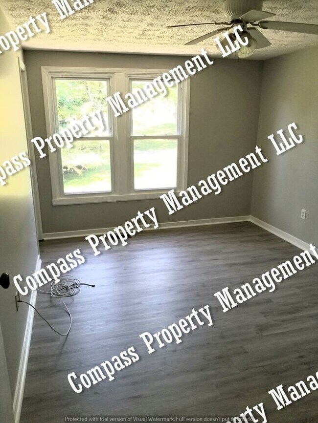 Foto del edificio - $1,775 - 2 Bed, 2.5 Bath Townhome - Caln T...