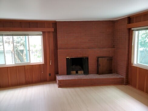 Building Photo - 720 Arbor Rd