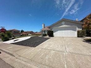 Building Photo - 18802 Mt Jasper Dr