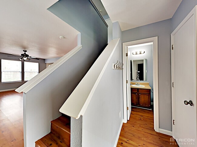 Foto del edificio - 3935 Kellybrook Dr