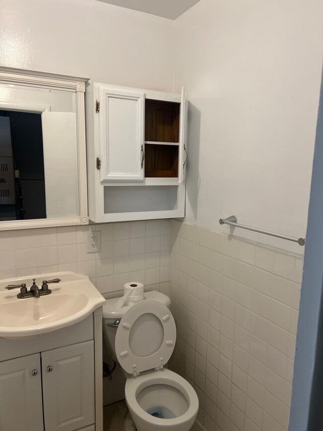 Building Photo - 3329 Michigan St